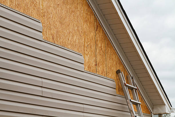 24/7 Emergency Siding experts in Swannanoa, NC
